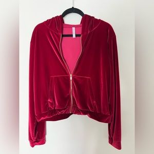 Fabletics XL Red Velour with Gold Zipper Cropped Hoodie